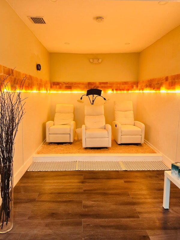 Salt Room with Aromatherapy